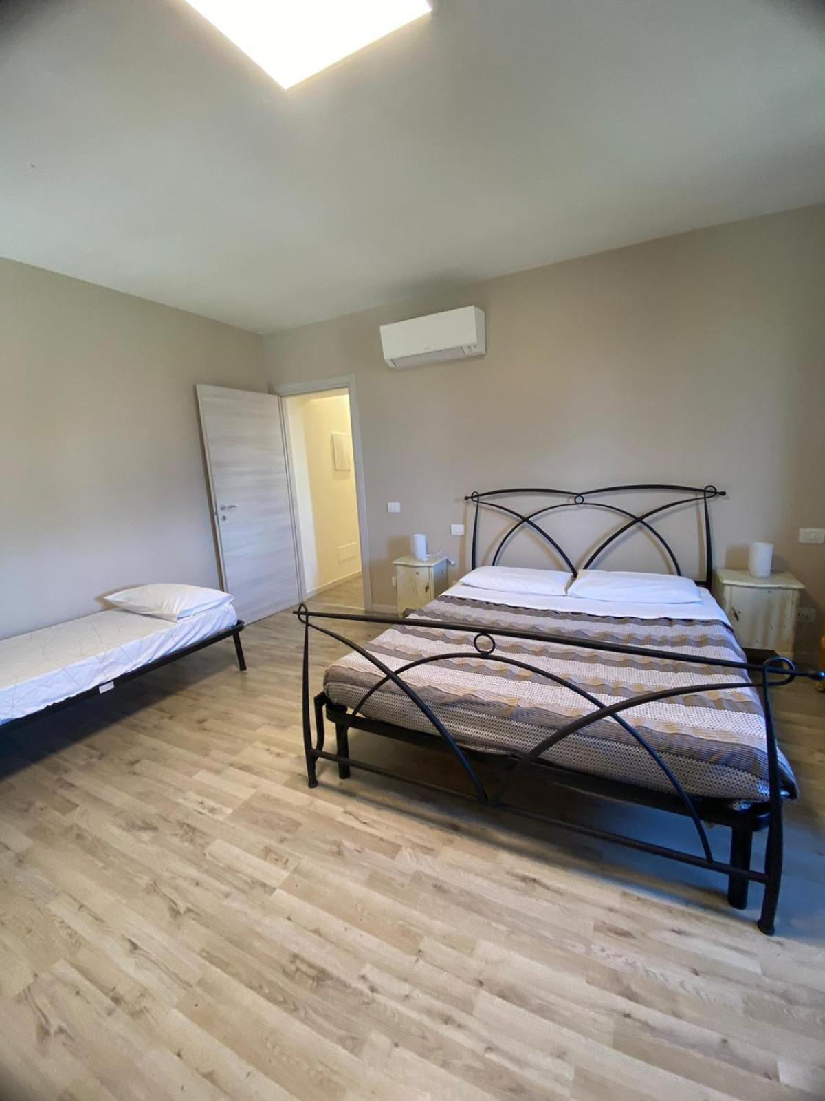 La Chiusa Bed And Breakfast 몬티키아리 외부 사진