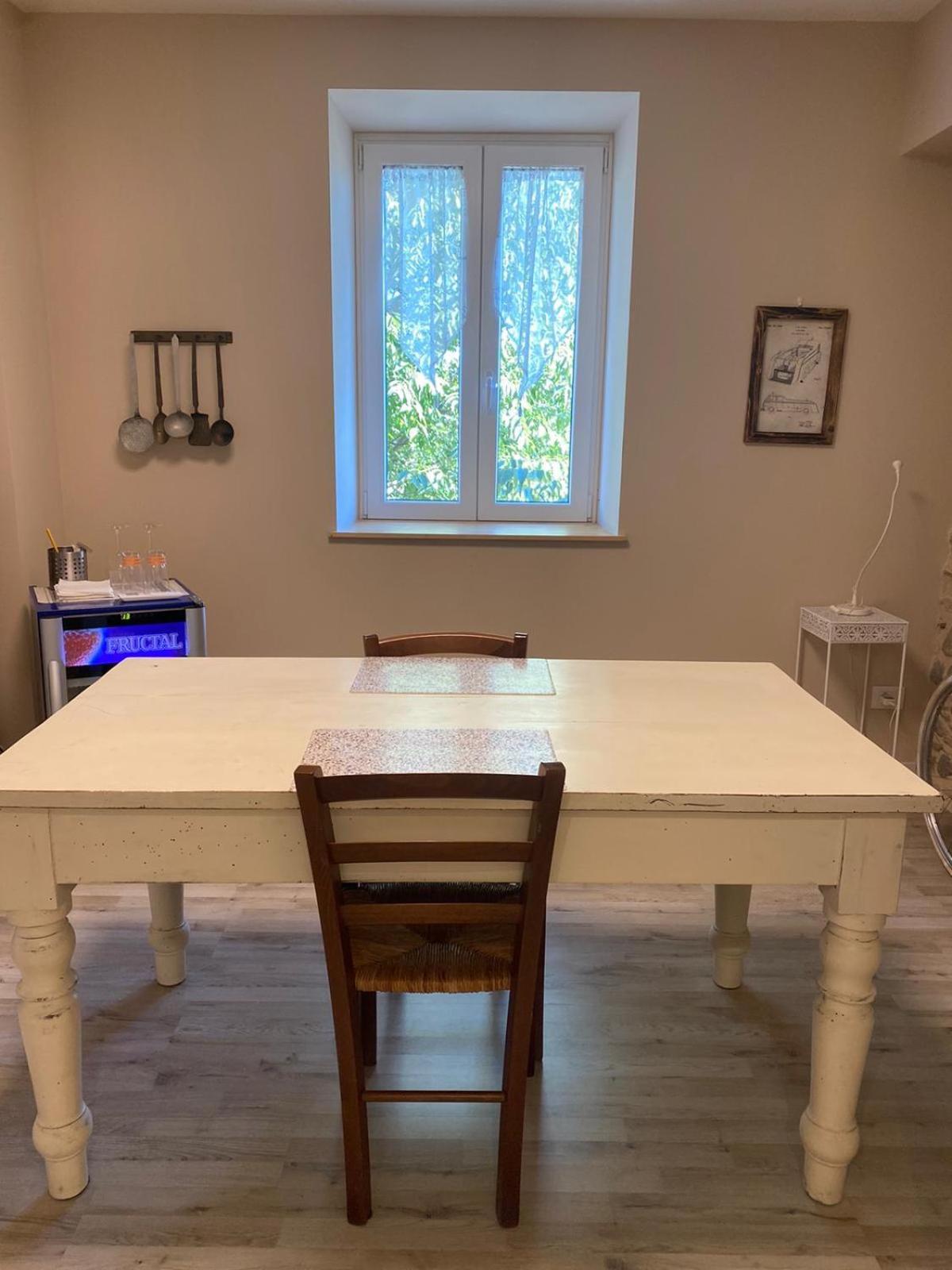 La Chiusa Bed And Breakfast 몬티키아리 외부 사진